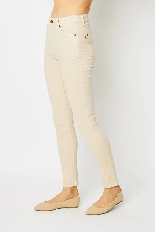 Judy Blue Capri Jeans Side