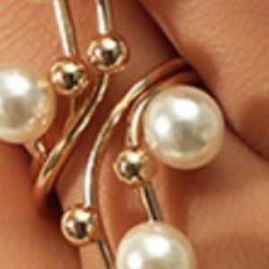 Pearl Bypass Stacking Ring - Gold